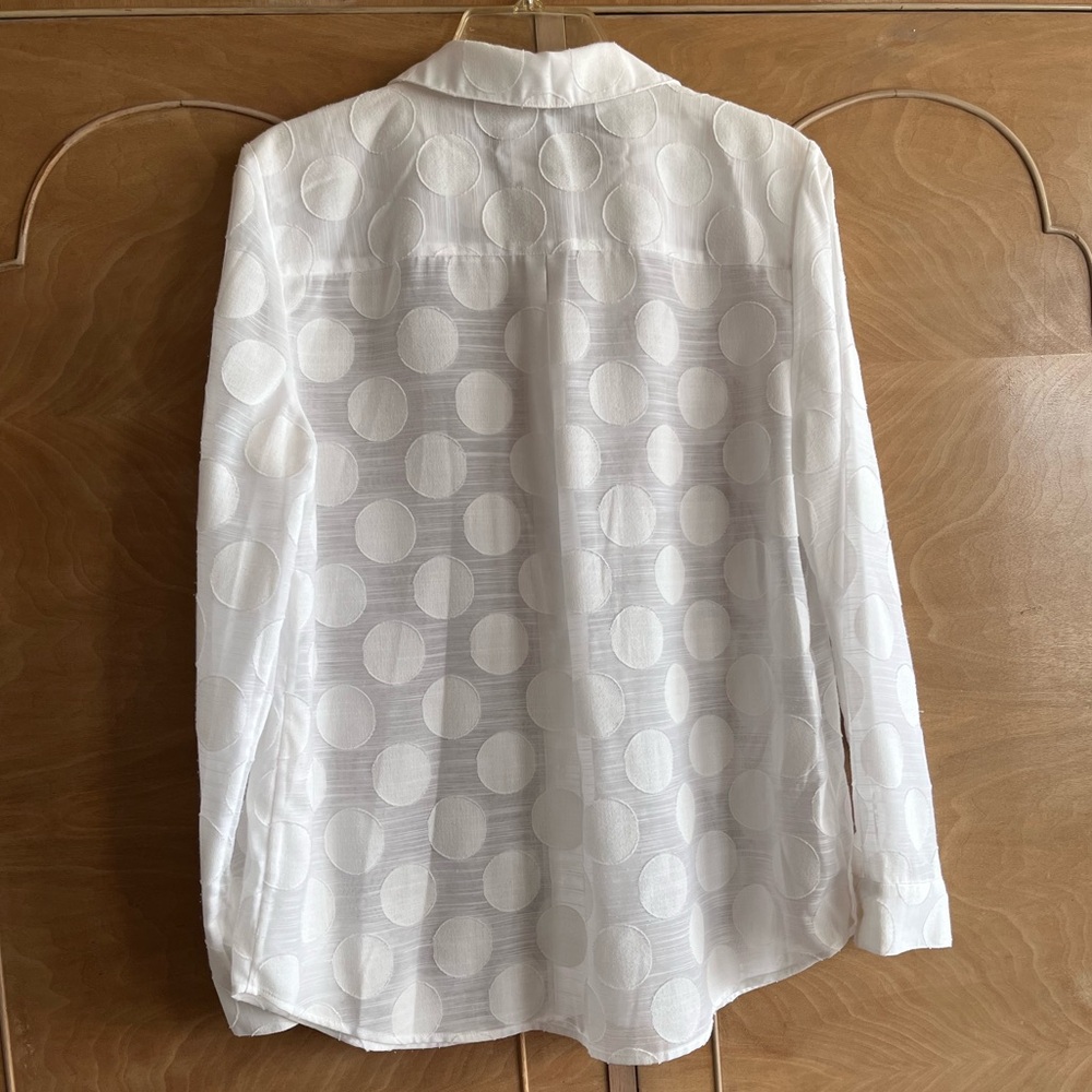Chicos white long sleeve button down shirt - Picture 2 of 11